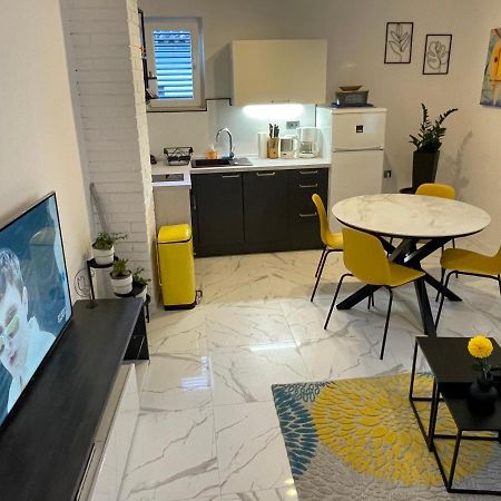 Apartment Grgo Biograd Na Moru Zewnętrze zdjęcie